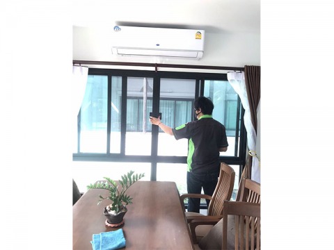 หาช่างติดมุ้งลวดด่วนนนทุบรี