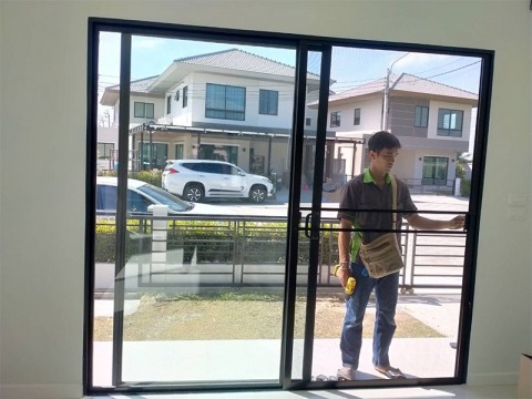 ติดประตูมุ้งลวด